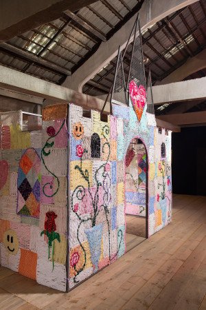 sleeping-castle-porsche-scopes-5